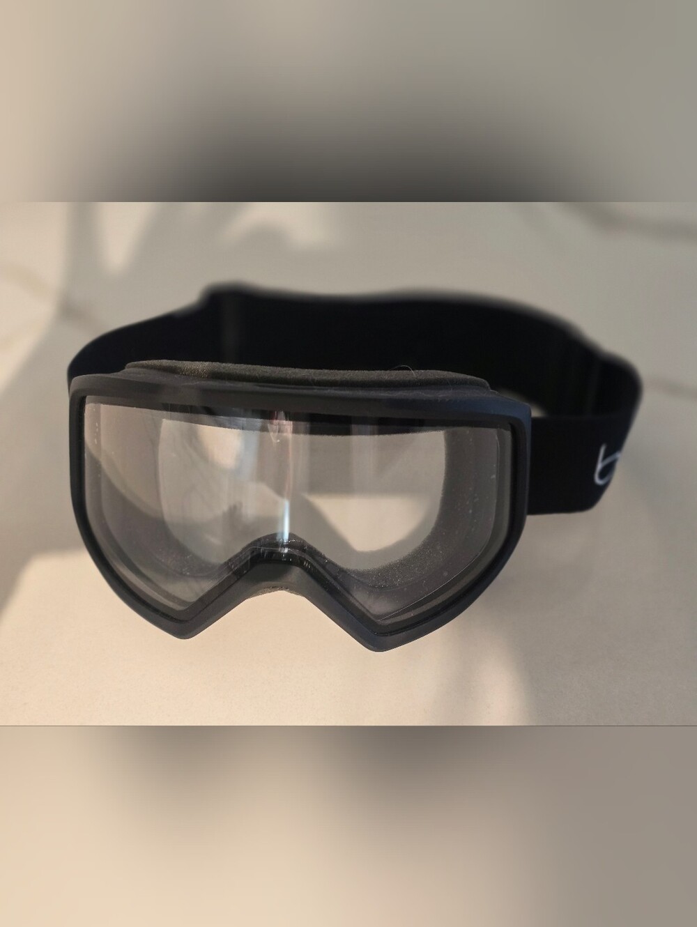 Matte Black Ski & Snowboard Goggles – Clear Lens